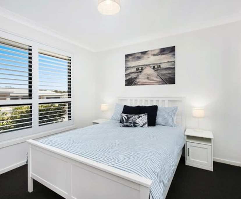 Room in a share house