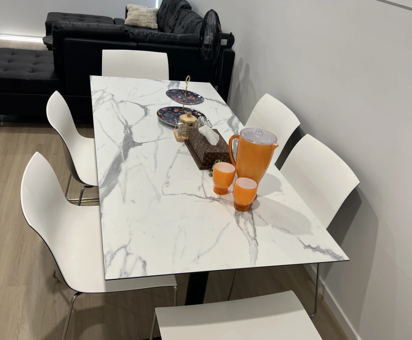 $210, Homestay, 3 bathrooms, Jordan Springs NSW 2747