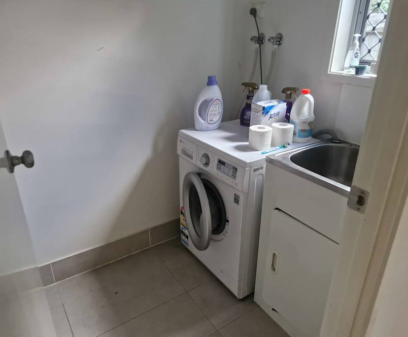 $180, Share-house, 3 bathrooms, Eagleby QLD 4207