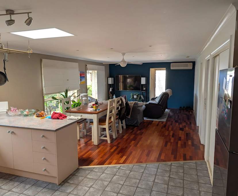 $300, Share-house, 3 bathrooms, Saint Albans Park VIC 3219