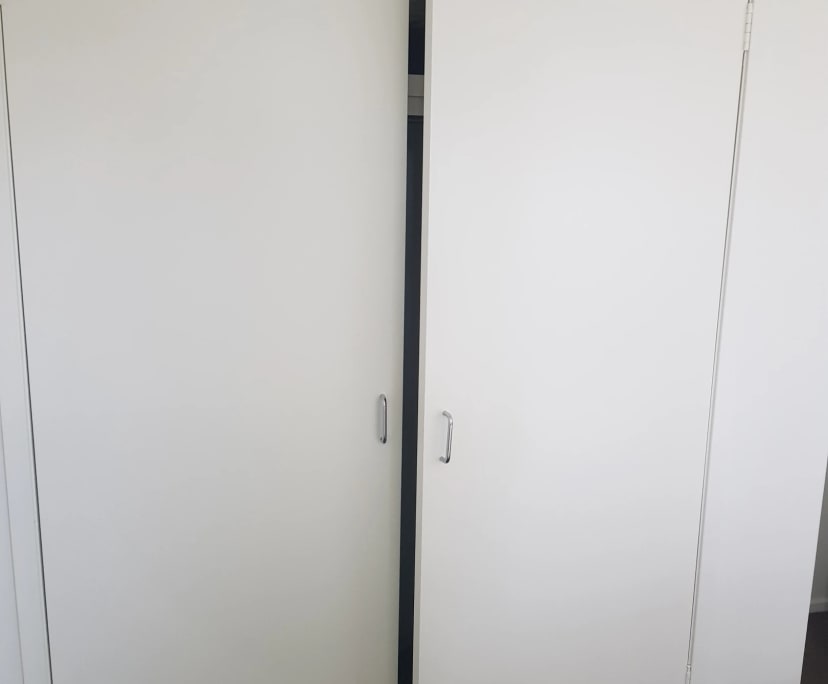 Room in a share house