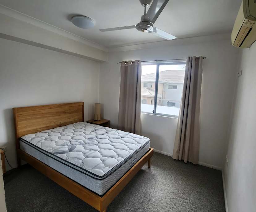 $290, Flatshare, 2 bathrooms, Wulguru QLD 4811