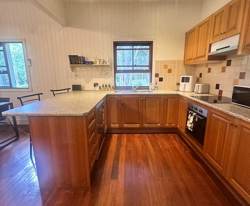 Whole property with 2 rooms for rent