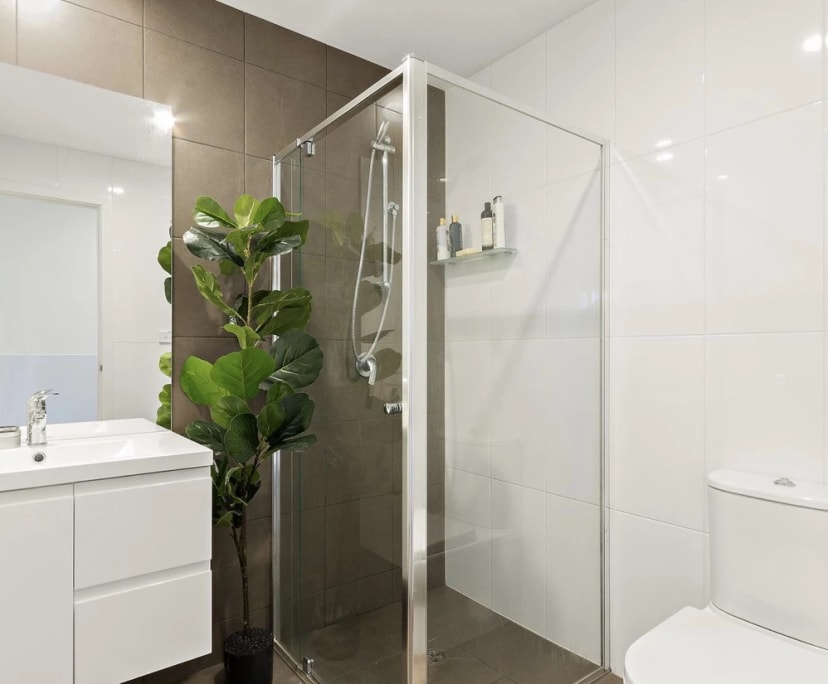 Unfurnished room with own bathroom