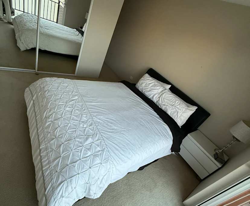 Furnished room with own bathroom