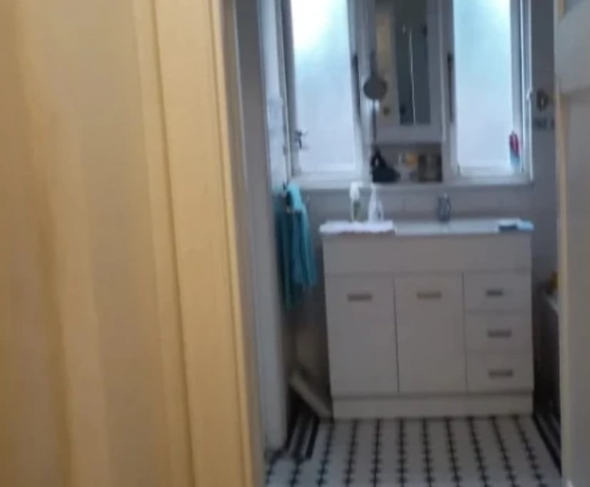 $300, Share-house, 3 bathrooms, Caulfield North VIC 3161