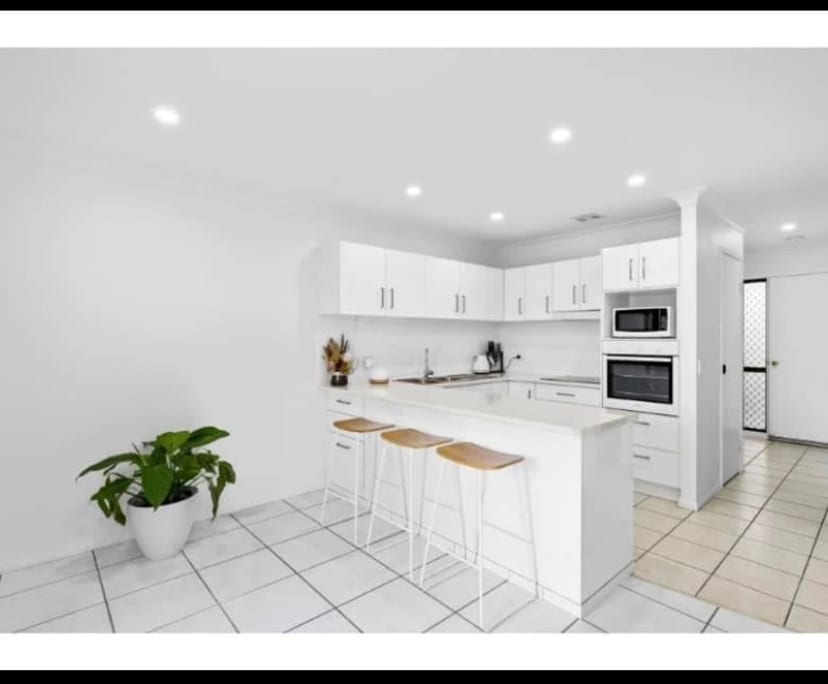 Unfurnished room with own bathroom