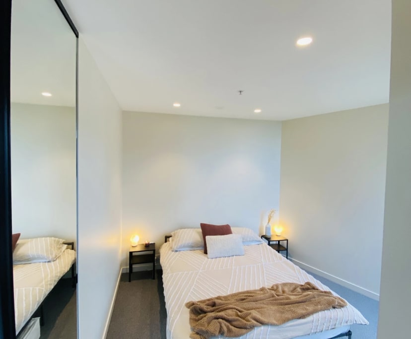 $450, 1-bed, 1 bathroom, South Yarra VIC 3141