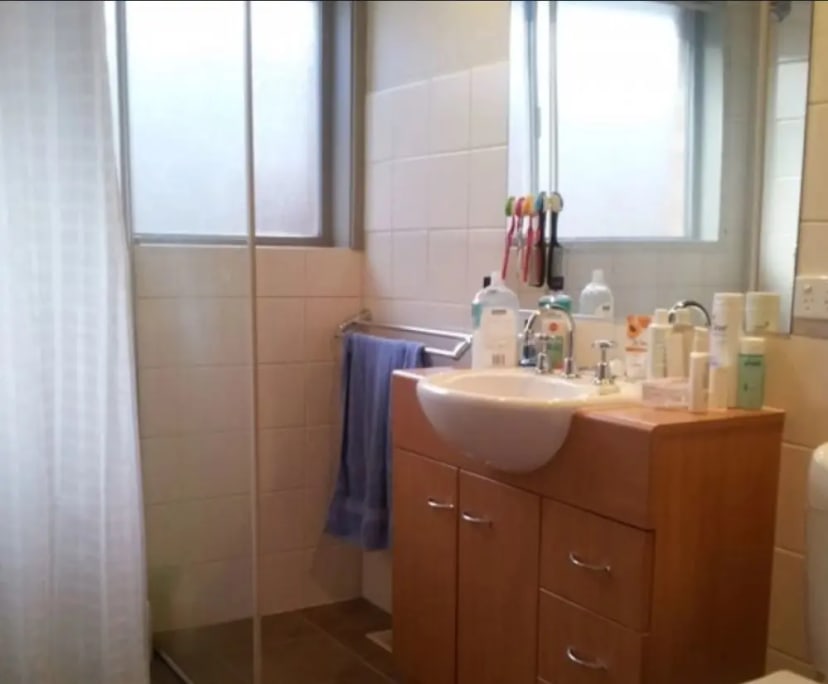 $150, Share-house, 3 bathrooms, Ardeer VIC 3022