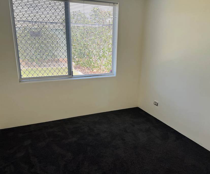 Room in a share house