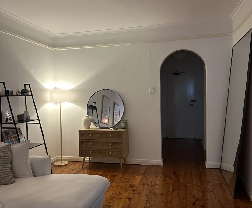 Furnished room in a share house