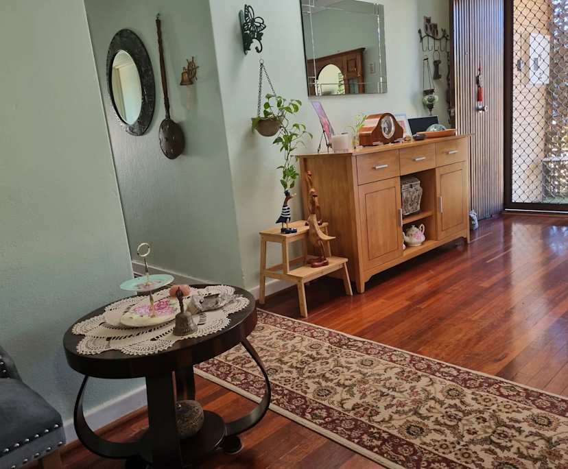 Furnished room in a share house