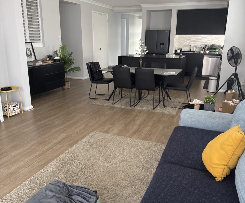 $250, Share-house, 4 bathrooms, Park Ridge QLD 4125