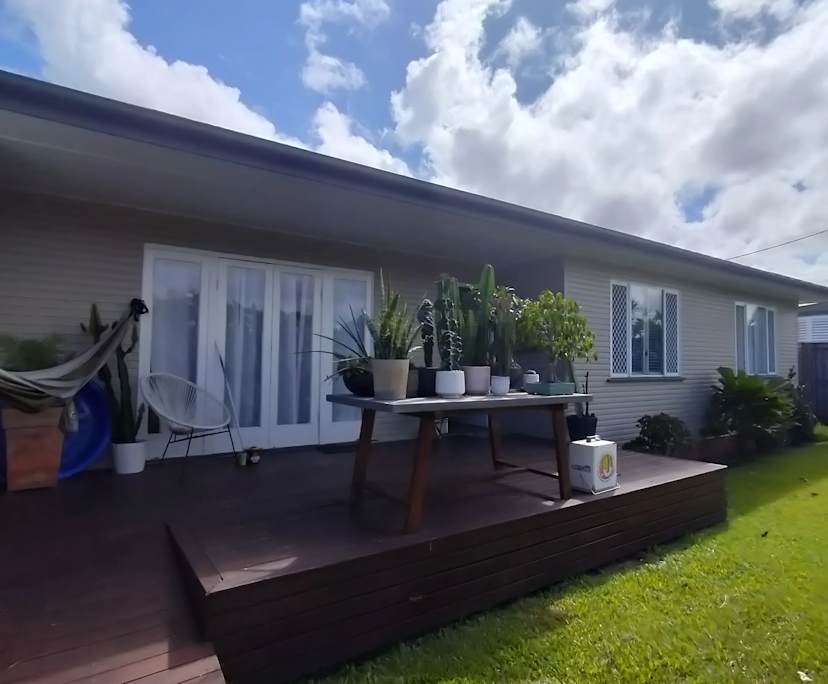 Room in a share house