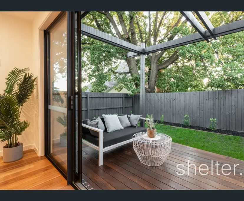 Unfurnished room in a share house