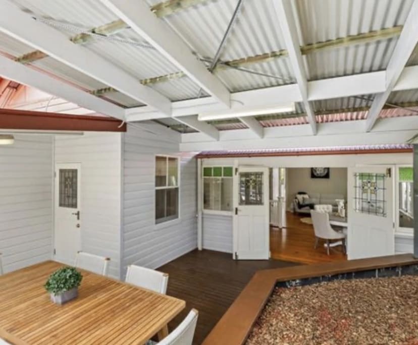Room for Rent in Norman Park, Brisbane 240, Unfur...