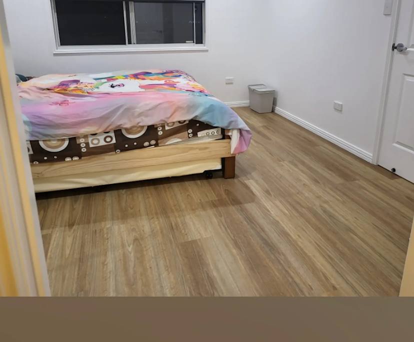 $350-425, Student-accommodation, 3 rooms, Oxley QLD 4075, Oxley QLD 4075