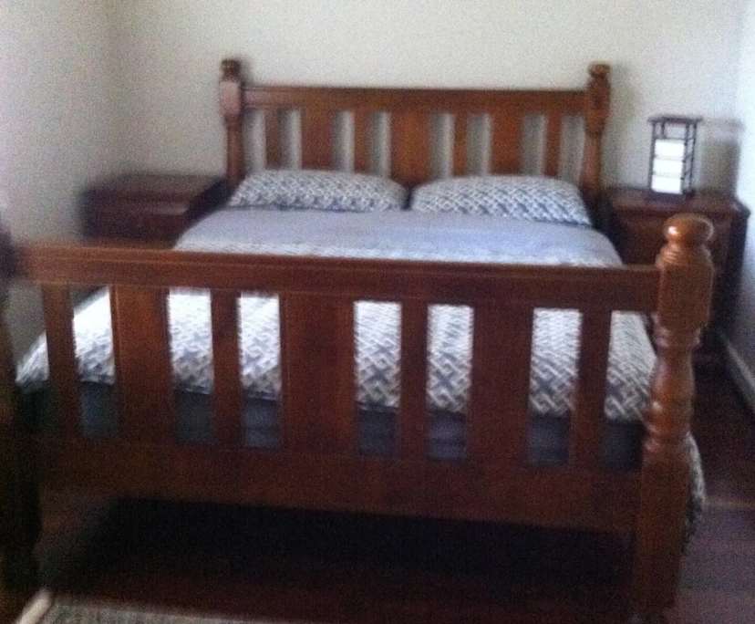 Furnished room with own bathroom