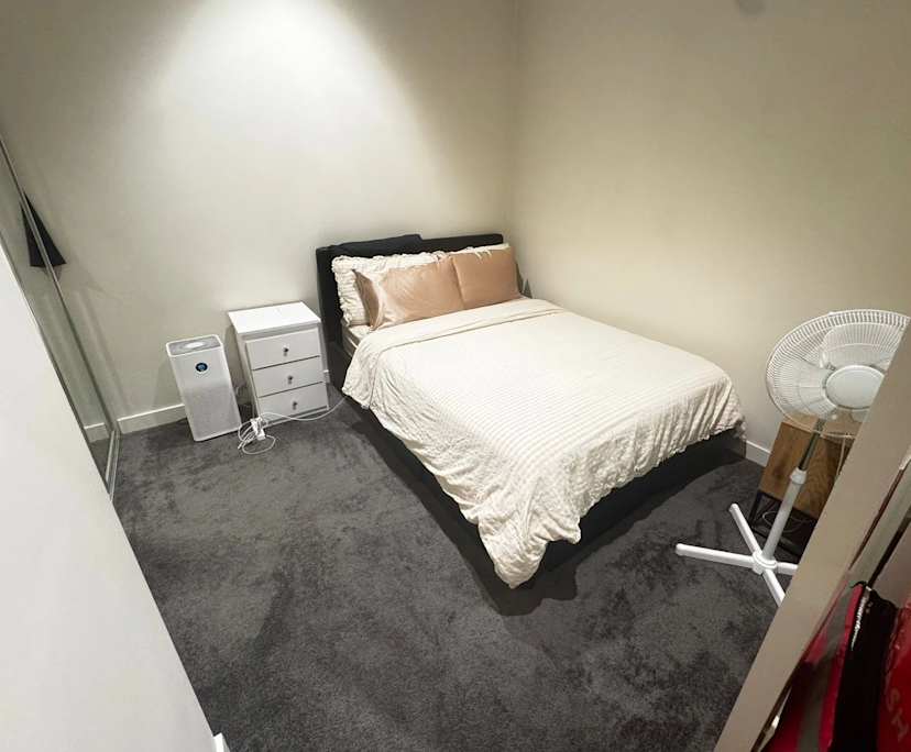 Furnished room with own bathroom