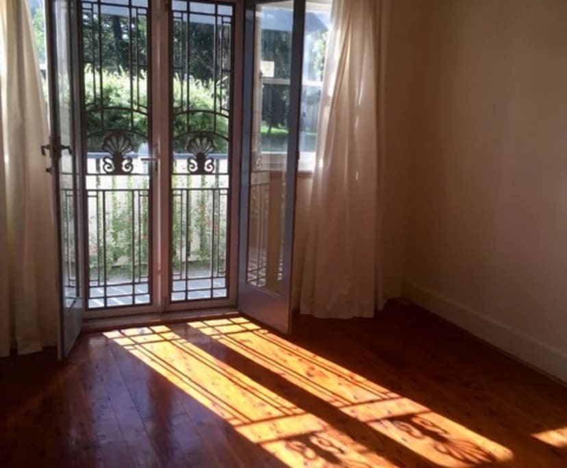 $300, Share-house, 3 bathrooms, Cooks Hill NSW 2300
