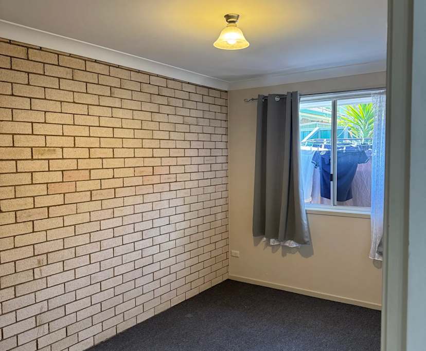 $250, Share-house, 2 bathrooms, Bathurst NSW 2795