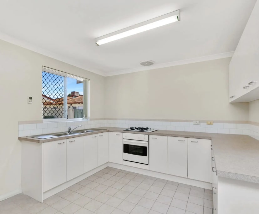 $340, Share-house, 3 bathrooms, Bentley WA 6102