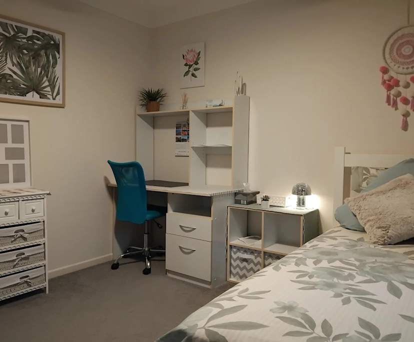 $270, Share-house, 3 bathrooms, Eli Waters QLD 4655