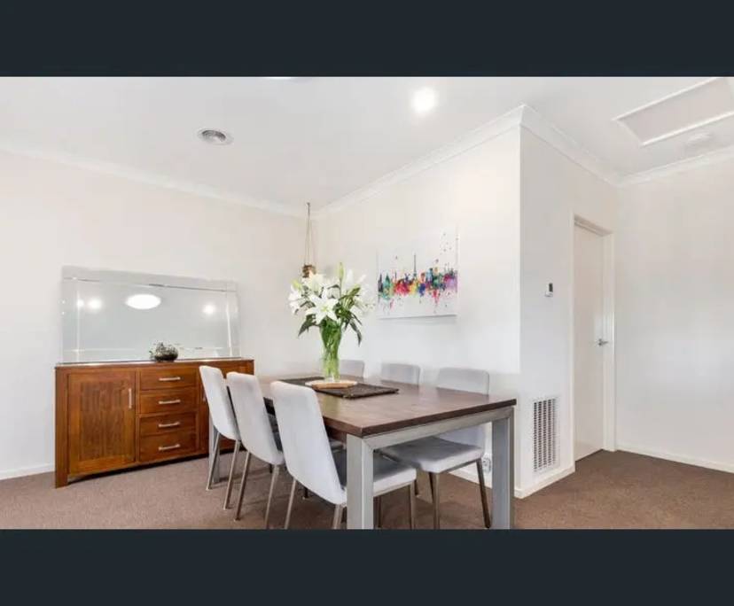 $195, Share-house, 2 bathrooms, Werribee VIC 3030