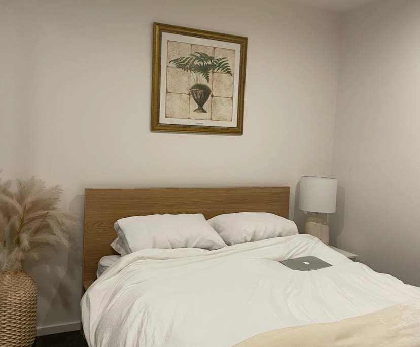 $590, Whole-property, 1 bathroom, Braddon ACT 2612