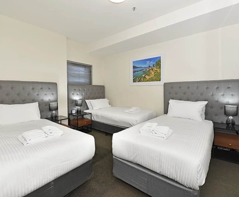 $845, 1-bed, 1 bathroom, Melbourne VIC 3000