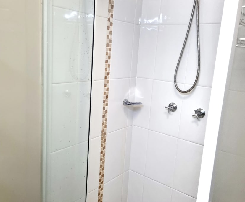 Furnished room with own bathroom