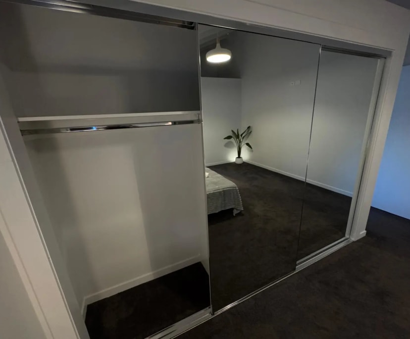 $750, Share-house, 5 bathrooms, Mermaid Waters QLD 4218