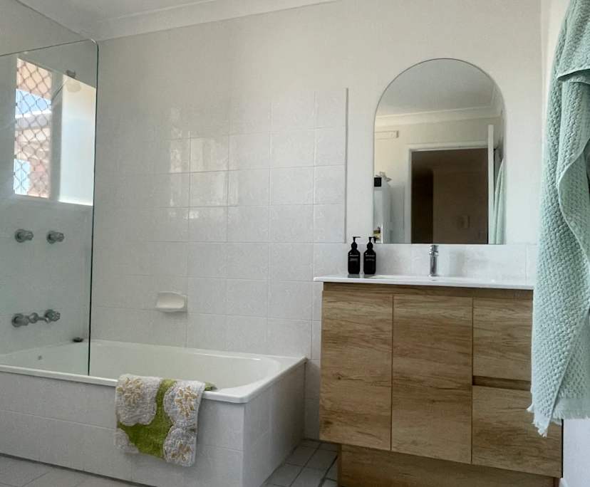 Unfurnished room with own bathroom