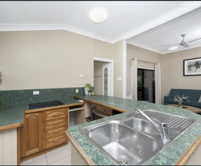 One Bed Flat for Rent in Hermit Park, Townsville ...