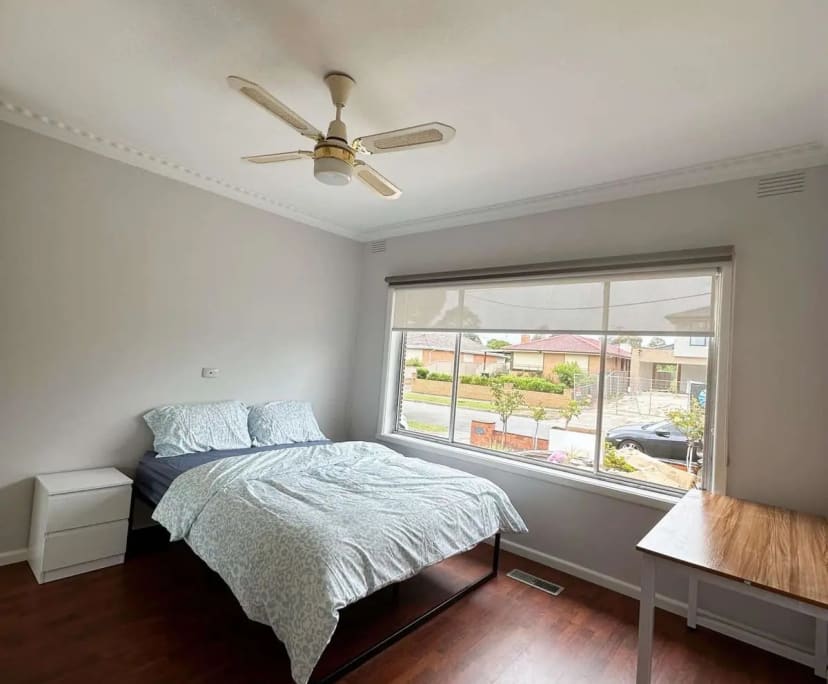 Furnished room in a share house