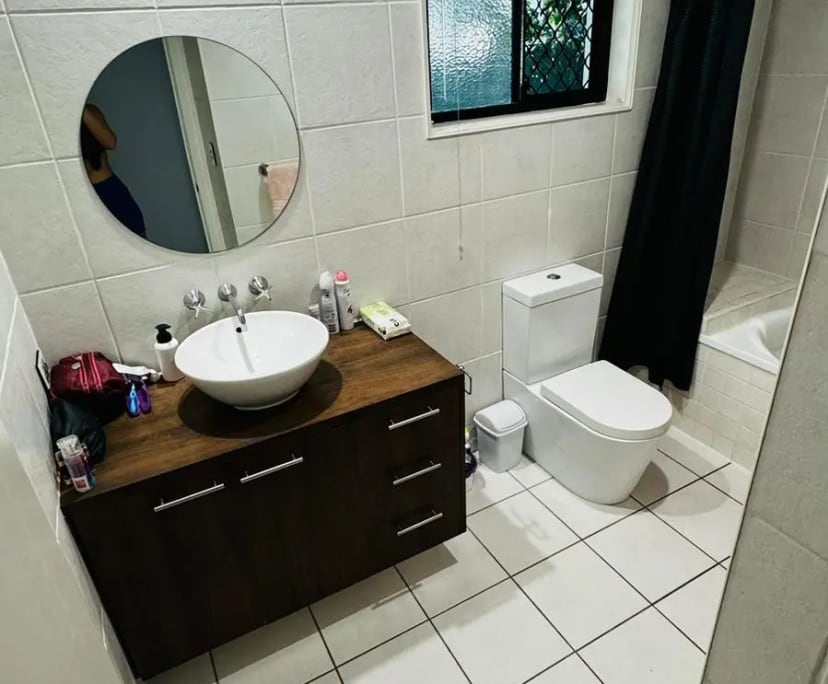 $380-405, Share-house, 2 rooms, Broadbeach Waters QLD 4218, Broadbeach Waters QLD 4218