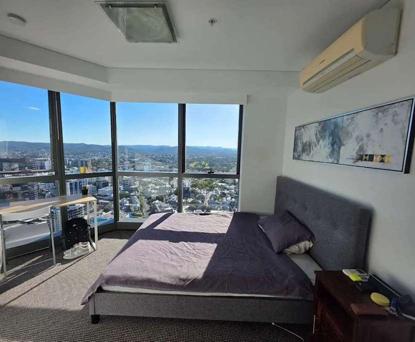 $525, Flatshare, 3 bathrooms, Brisbane City QLD 4000
