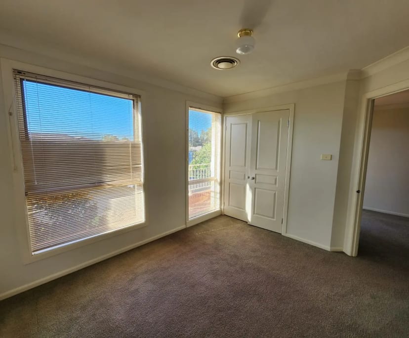 Room in a share house