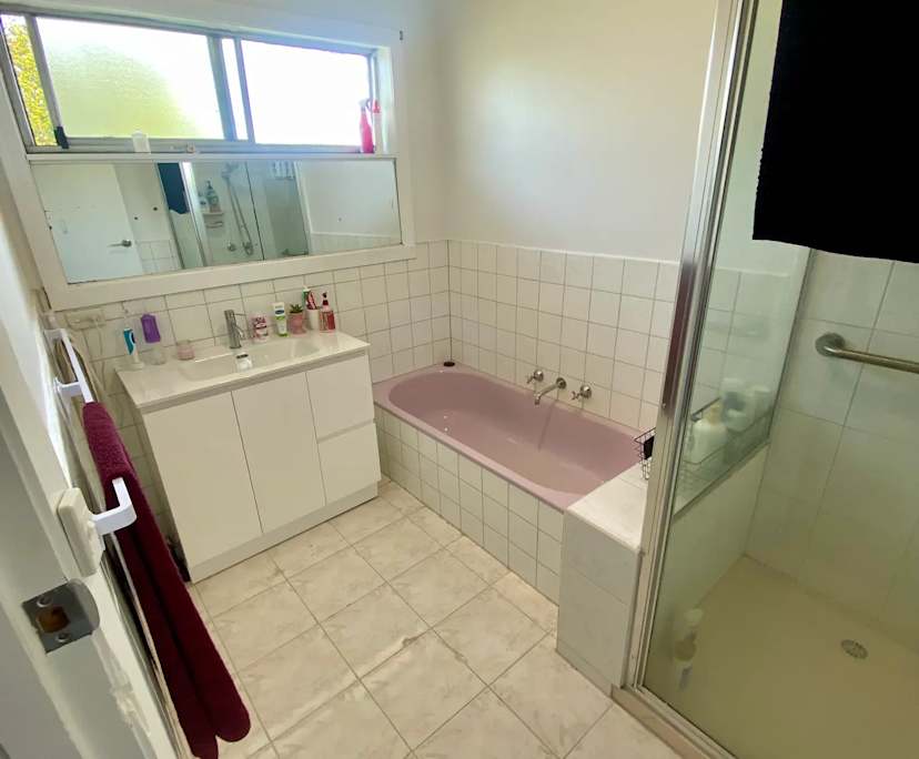 $190, Share-house, 3 bathrooms, Thomastown VIC 3074
