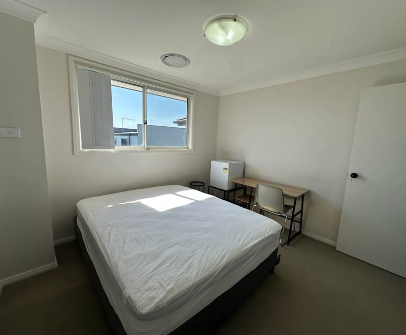 $260, Share-house, 4 bathrooms, Bardia NSW 2565