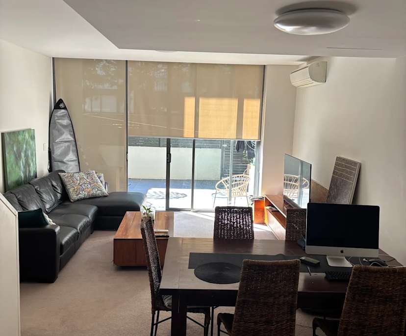 Unfurnished room with own bathroom