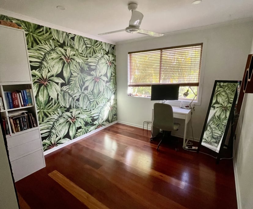 Unfurnished room with own bathroom