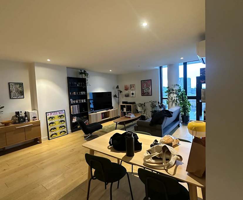 Unfurnished room with own bathroom