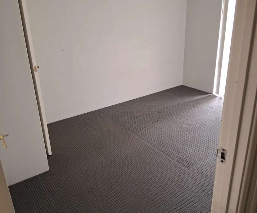 propertyImage