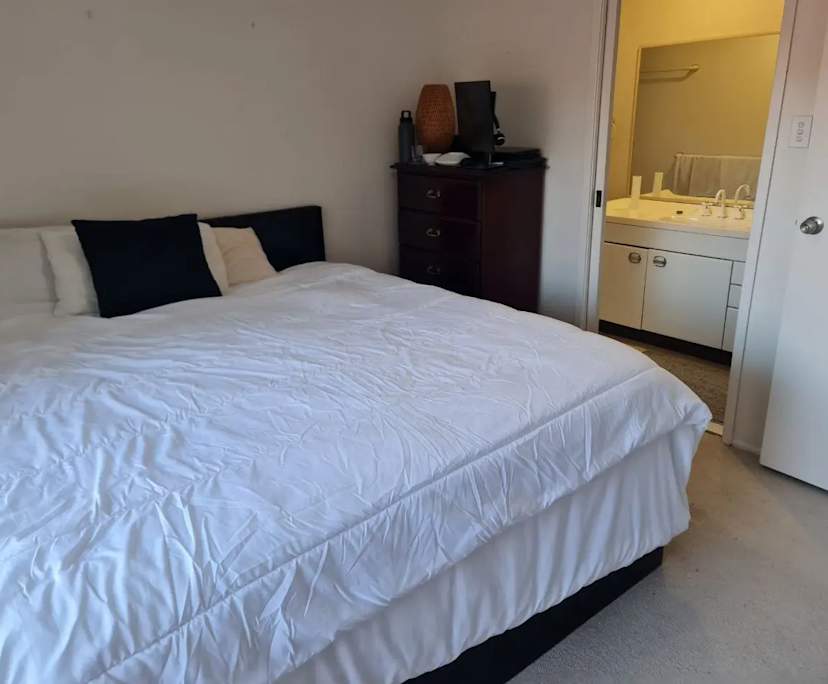 $350, Share-house, 3 bathrooms, Tumbi Umbi NSW 2261