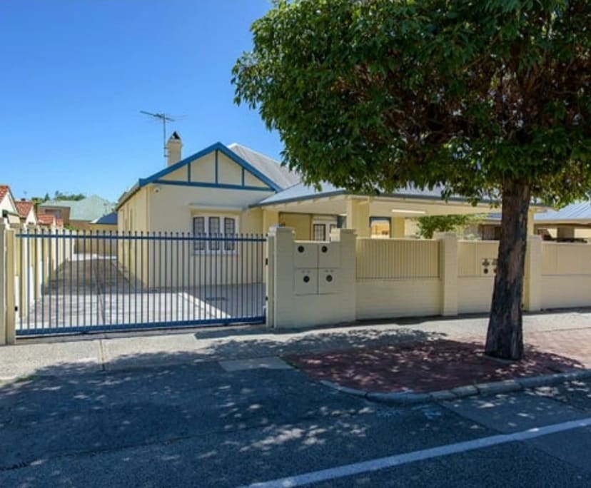 Room for Rent in Victoria Park, Perth 280, Furnis...