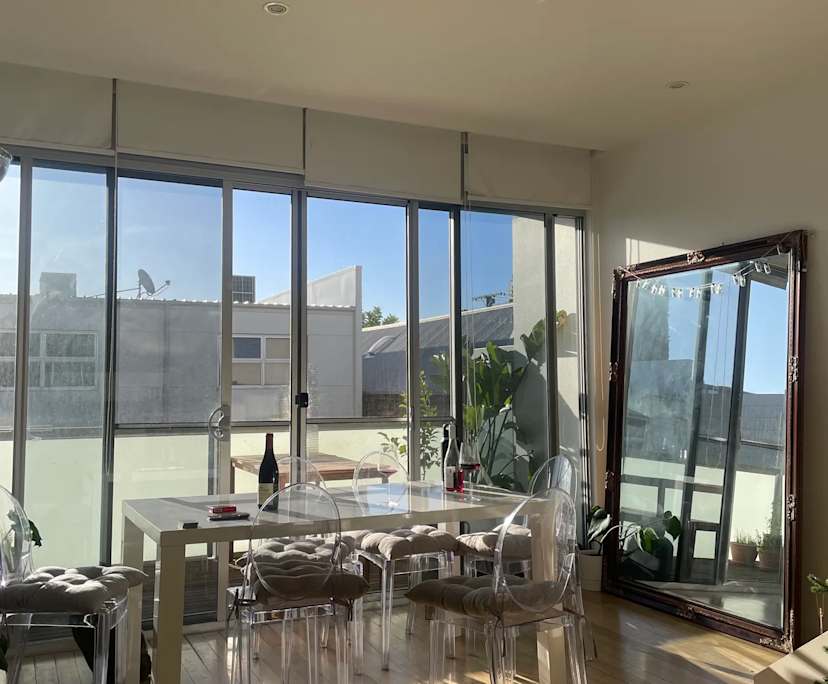 Unfurnished room in a flatshare