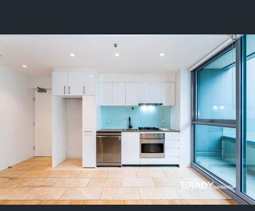 $350, Homestay, 1 bathroom, Melbourne VIC 3000