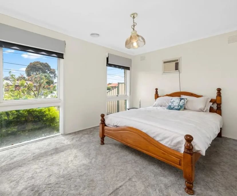 Student for Rent in Hoppers Crossing,