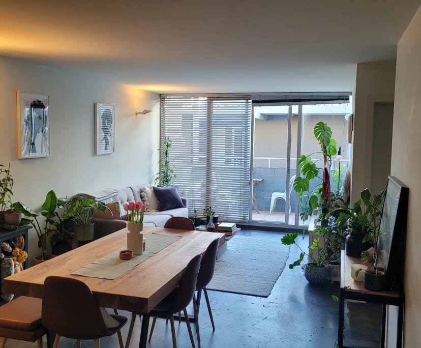 Unfurnished room in a flatshare